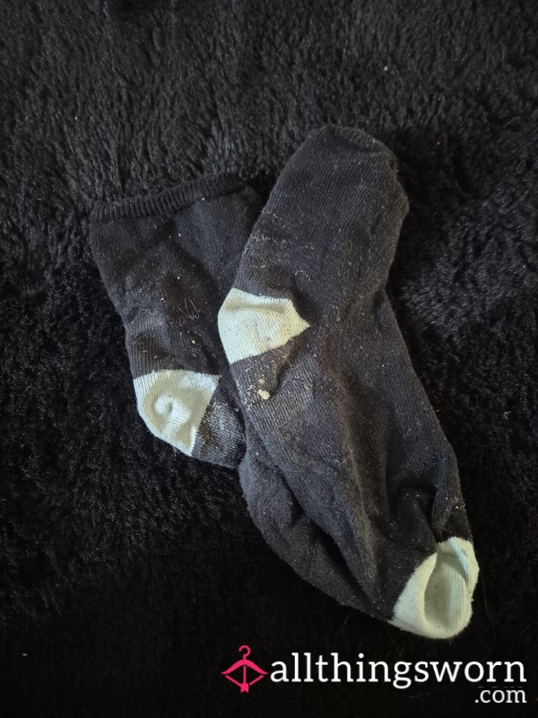 Multiple Day Worn Socks 🧦