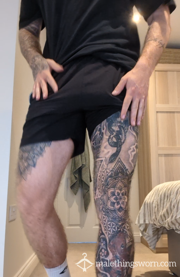 Muscle Worship With Explosive Ending