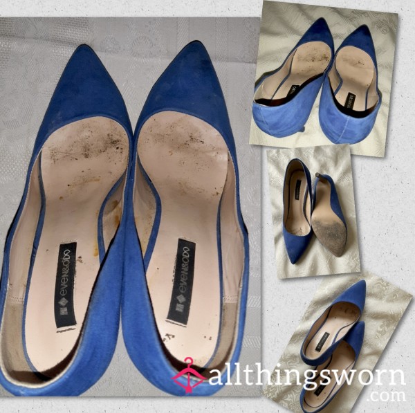 Musky Worn Blue Suede Pointed-Toe Kitten Heels