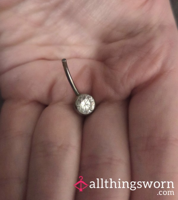 My 1st VCH Piercing (Vertical Clit Hood)- Read Details!