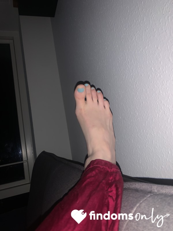 My Beautiful Feet 🙂‍↔️🖤