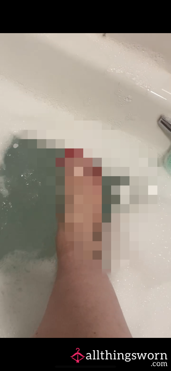 My Beautiful Feet Swishing In The Bath