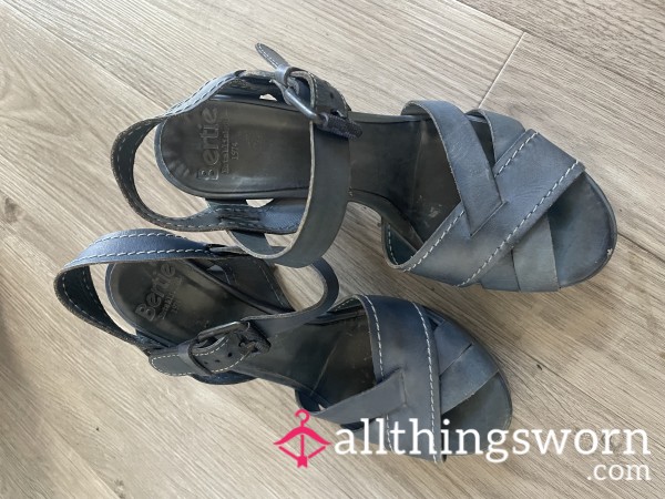 My Beautiful Summer Office Heels With P**p-Toe!