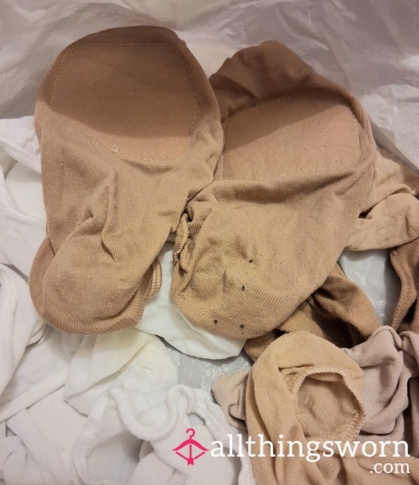 My Dinky, Stinky Shoe 🩰Socks  👟