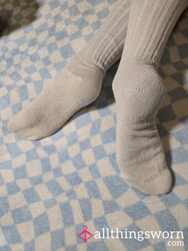 My Dirty Ribbed White Socks 🤍