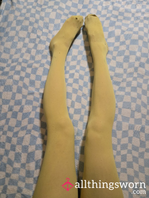 💛My DIRTY Yellow Pantyhose💛
