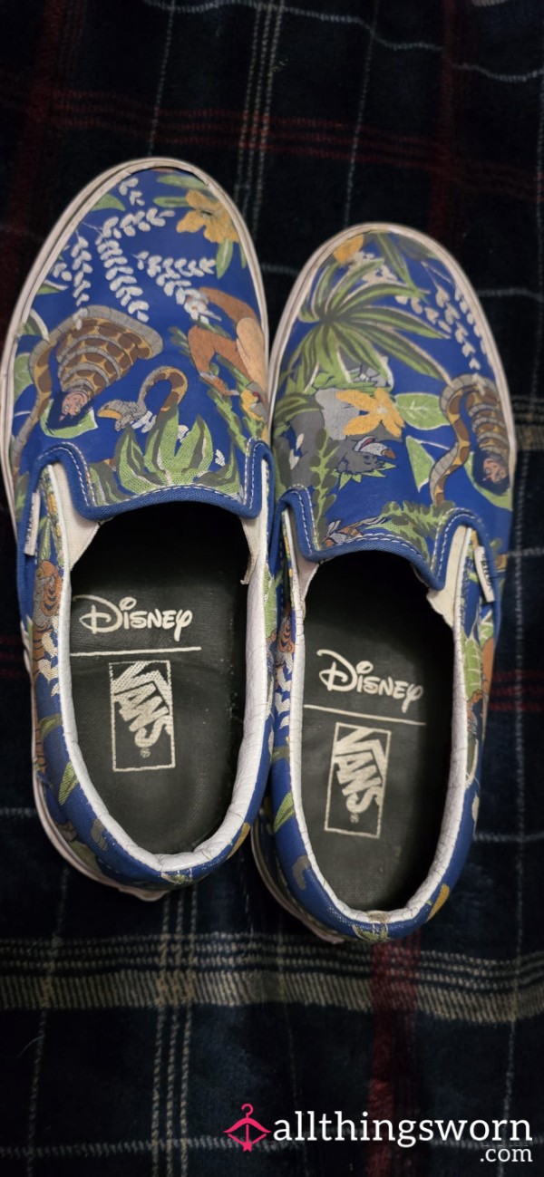 My Everyday Barefoot Vans – Smelly & Real