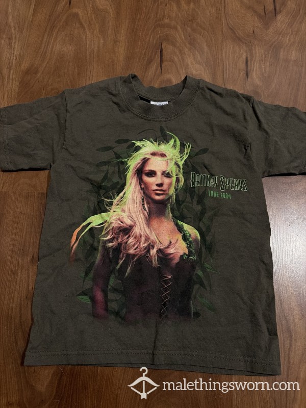 My Ex-girlfriend’s Britney Spears Concert T Wish C*m Shot To Her Face