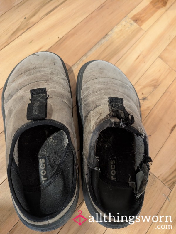 My Favorite Well-worn Crocs. They Smell And They're Absolutely Filthy | US 7 | Custom Video Available