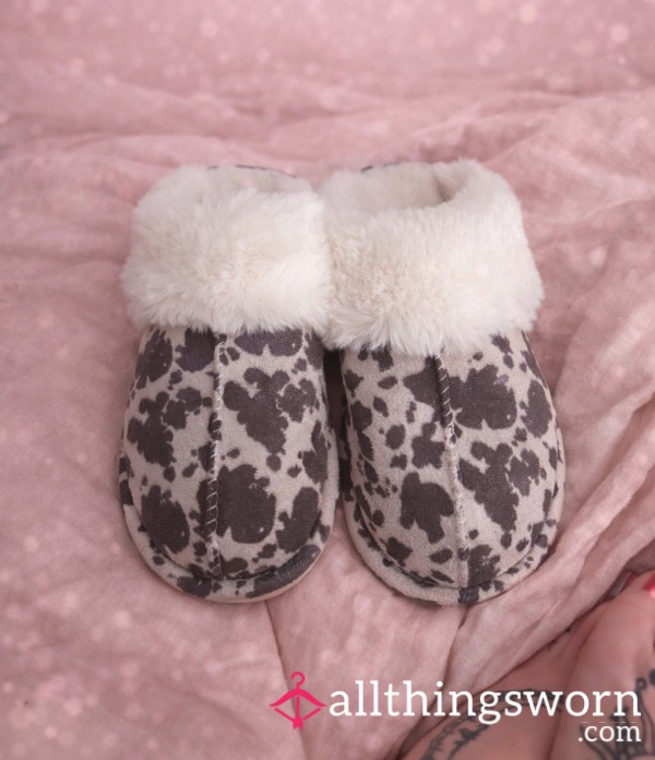 🐄 My Favourite Cow Slippers 🐄