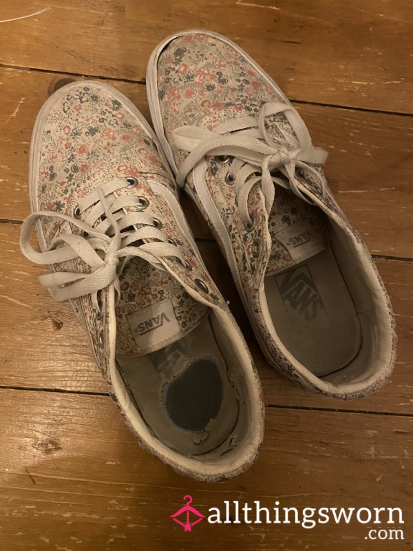 My Favourite Pair Of Flor*l Vans 🌸 Well Worn