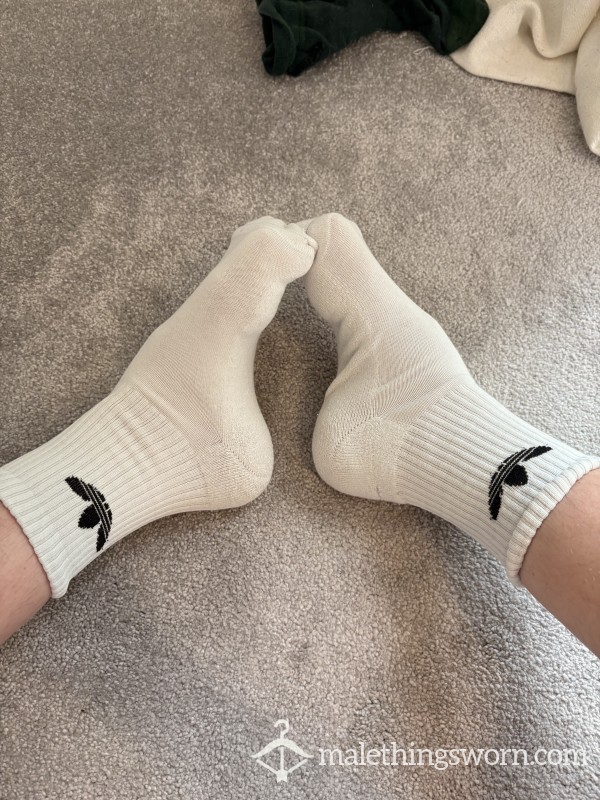My Feet (CMT)