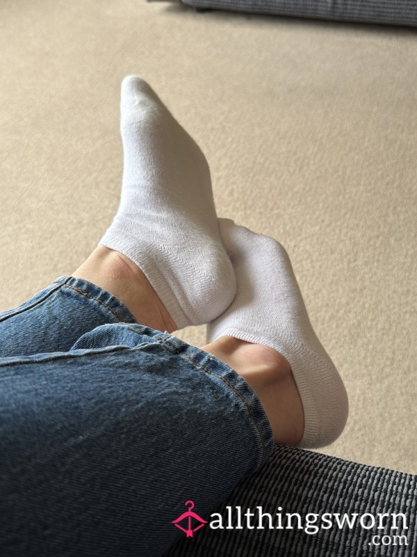 My First Pair Of Worn Socks 🧦