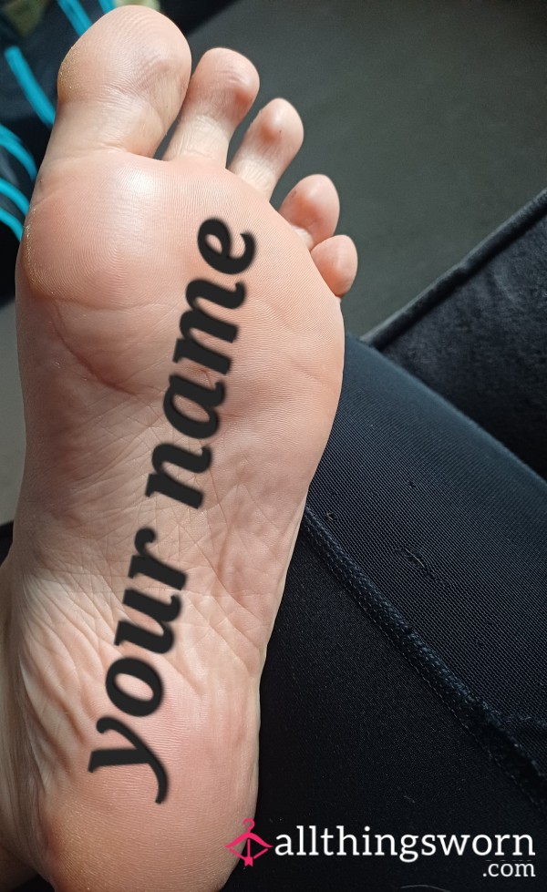 🦶 My Foot, Your Name 🦶