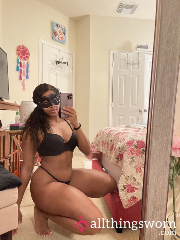 My Mini Lingerie Photo Shoot🥰