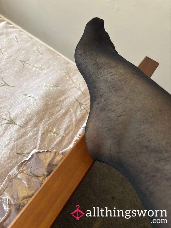 My Office Pantyhose Are Still Dripping From Yesterday’s Session 💦
