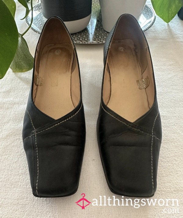 My Old Hotel Uniform Heels 13.0🥵😈 |well-worn| Leather🥵