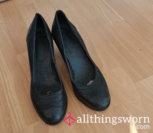 My Old Hotel Uniform Heels 17.0🥵😈 |well-worn| Leather🥵