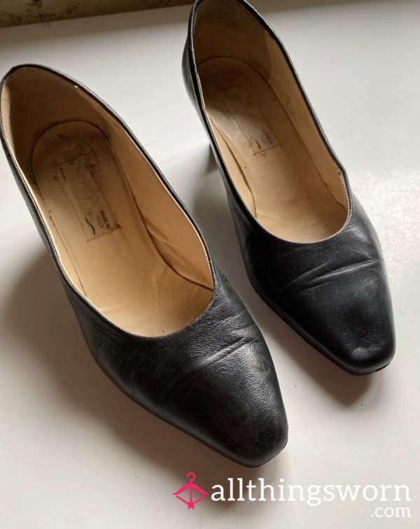 🌸SOLD🌸My Old Hotel Uniform Heels 4.0🥵😈 |well-worn| Leather🥵