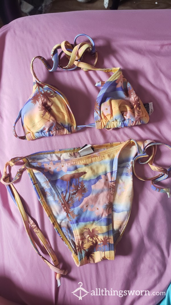 *sold*My Old Orange And Blue Bikini Size XS Matching Top And Bottom, Includes Photos And Ships Free