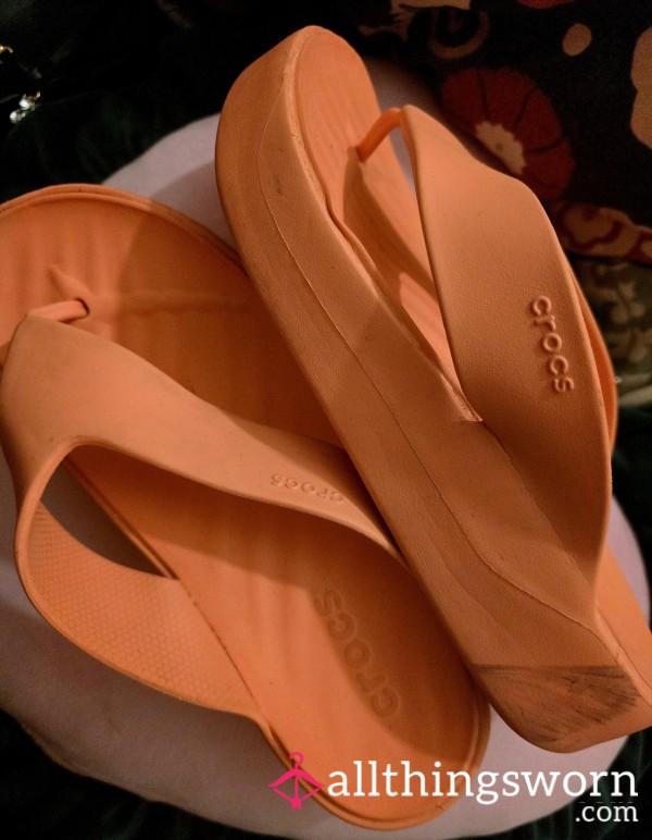My Old Platform Crocs 🌞 WITH FREE NEXT DAY SHIPPING!