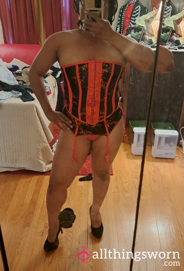 My Oldest Corset... SzS