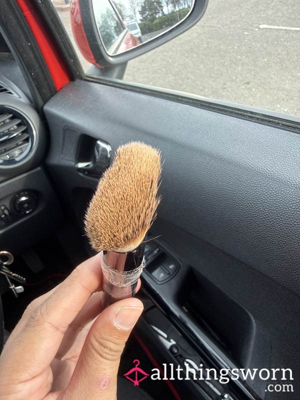 My Personal Angled Foundation Brush - Soft & Skin-Soaked ✨