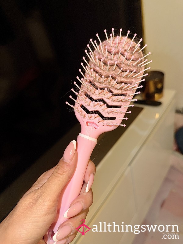 My Personal Hairbrush 🩷