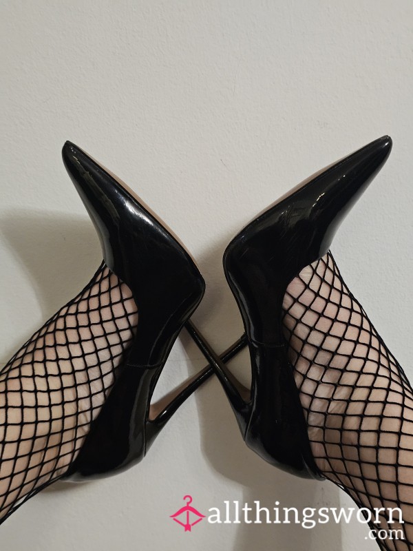 GET 10 PRE-MADE CREATIVE, KINKY & SEDUCTIVE PHOTOS OF MY PETITE SIZE 5 FEET IN HEELS 👠💋