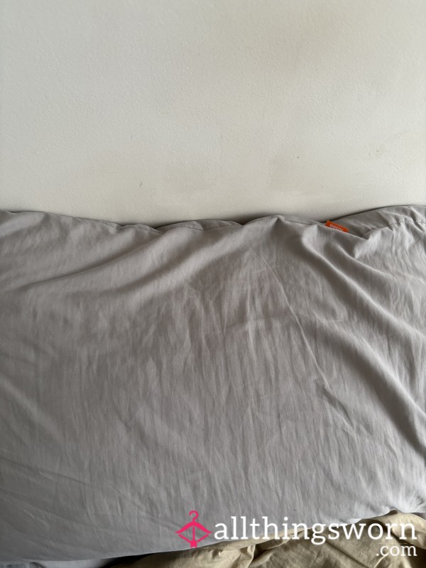 💤 My Pillowcase – Still Scented With Sleep