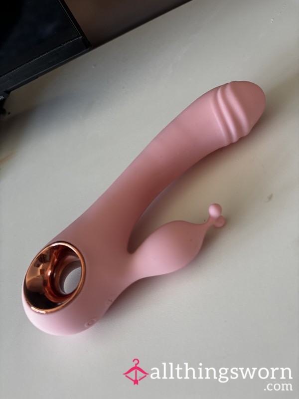 My Pink Vibrating Di**o