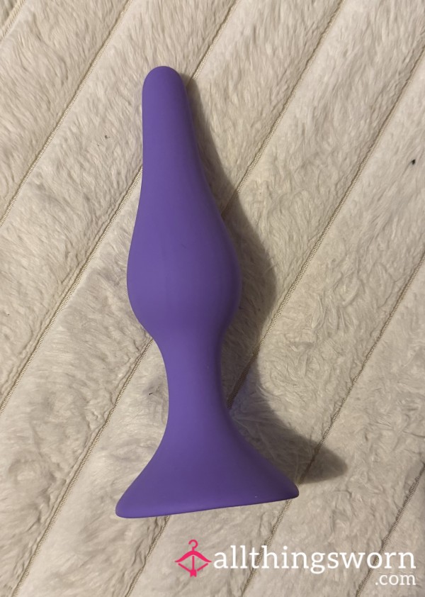My Purple Bu*t Plug Di**o💜