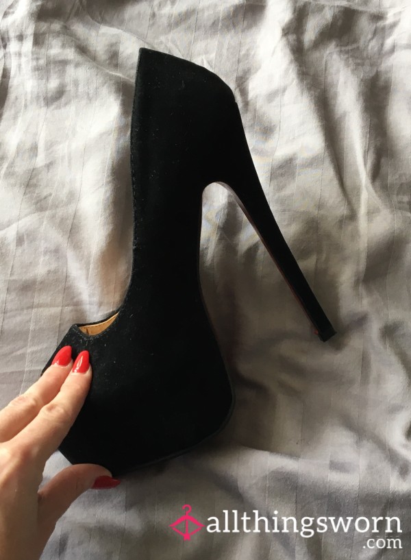 My Red Bottom Sl*t Shoes 👠