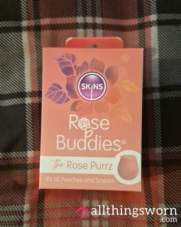 My Rose Purrz Vibrating Toy 🫨