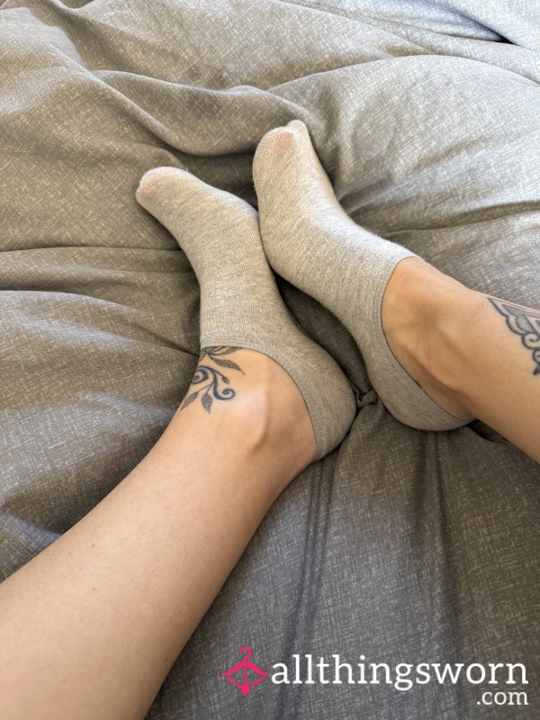 My Socks For Today .. Busy Day Ahead Of Shopping And Cleaning And Gardening 😉