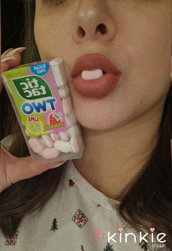 My Sucked Strawberry And Lime Tic Tacs 🍓🍋‍🟩