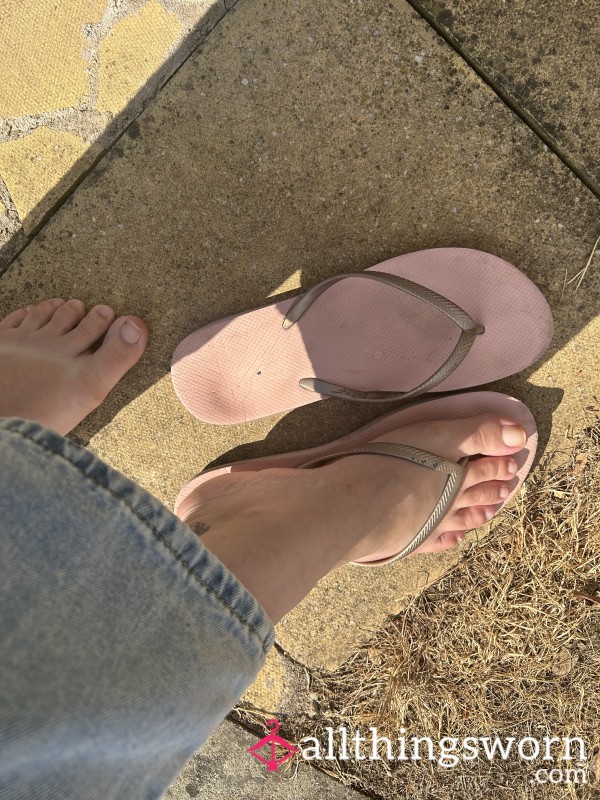 My Summer Worn Flip Flops 🩴🖤