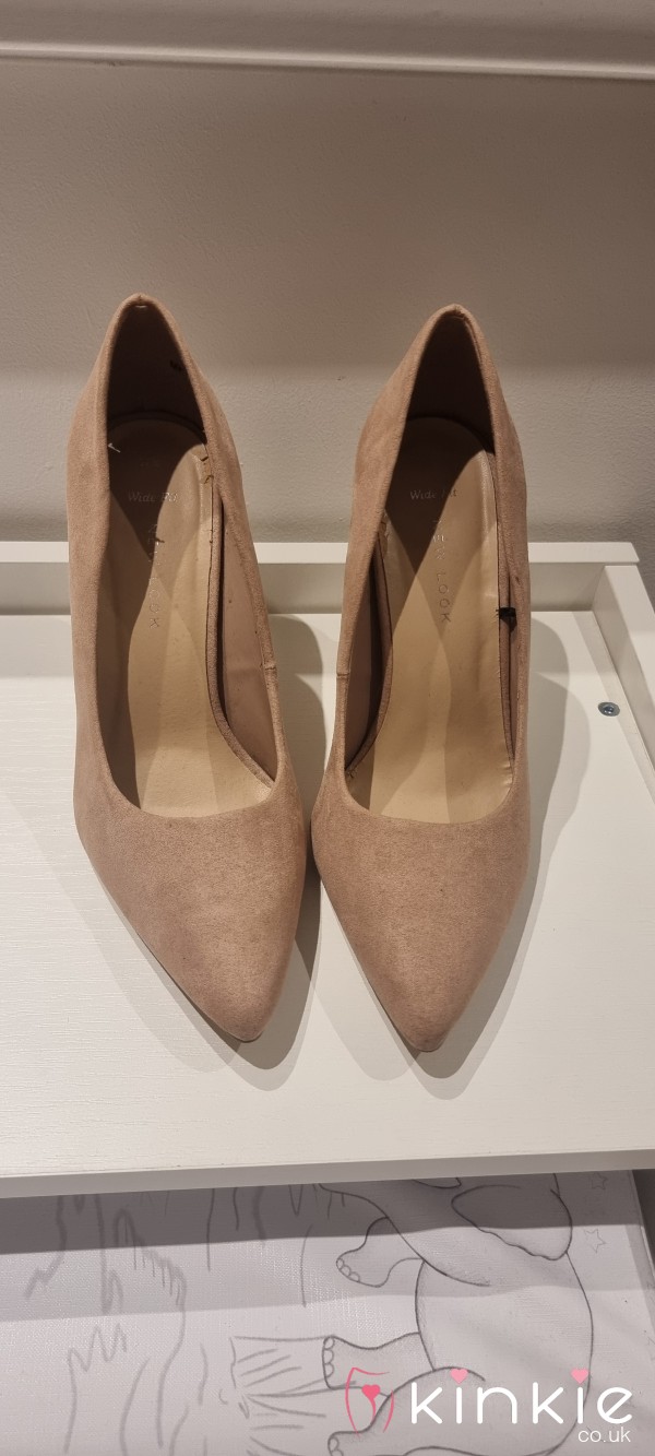 My Tan Heels 👠