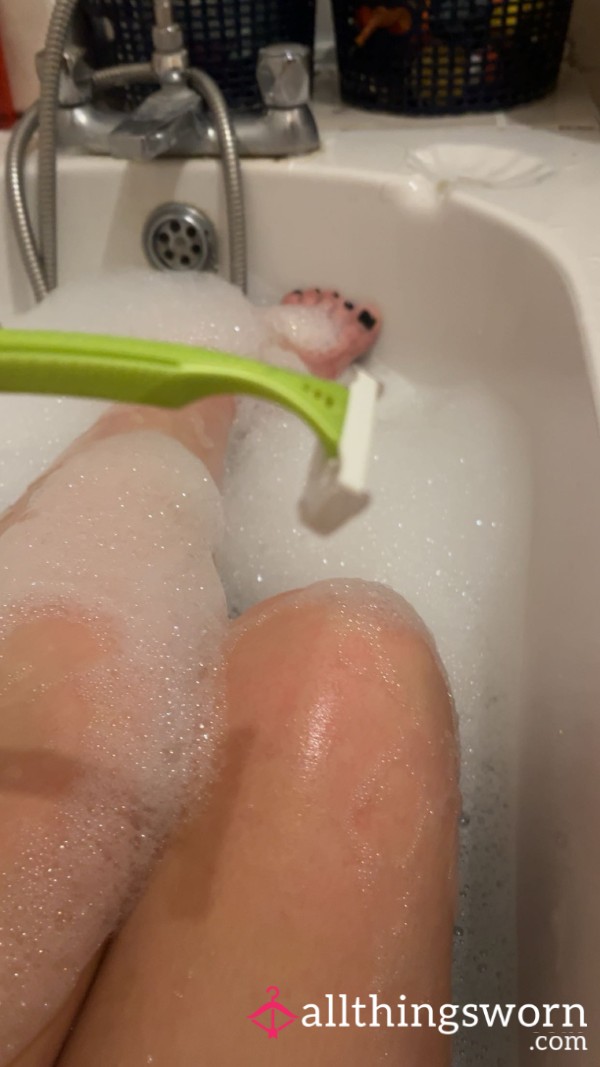 My Used Razor. Hair Straight Off My Legs, Armpits And 🐱