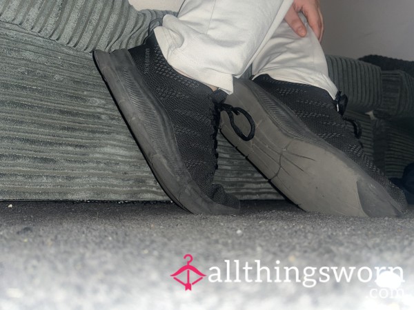 My Vanilla Work Shoes Worn For 12hour Shifts 4/5 Long Days A Week👣super Stinky And Very Well Worn😏you’ll Be Silly To Miss The🤭