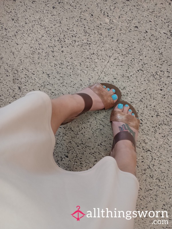 My Very First Feet Pic  😍 Make My Day And Be My Very First Buyer💯🍒