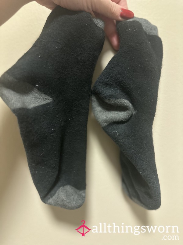 My Vinegary Smelly 2 Day Worn Socks 🦶🤗