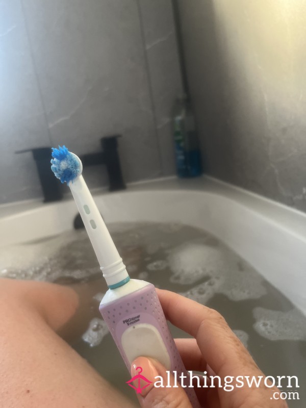 My Well Used Toothbrush Head