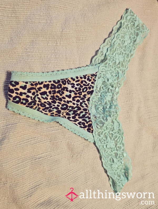 My Worn Thong 😍