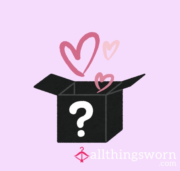 🎁 Mystery Box – 5 Surprise Items Just For You! 🎁