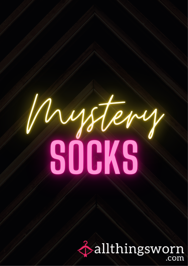 🔮 Mystery Socks 🧦