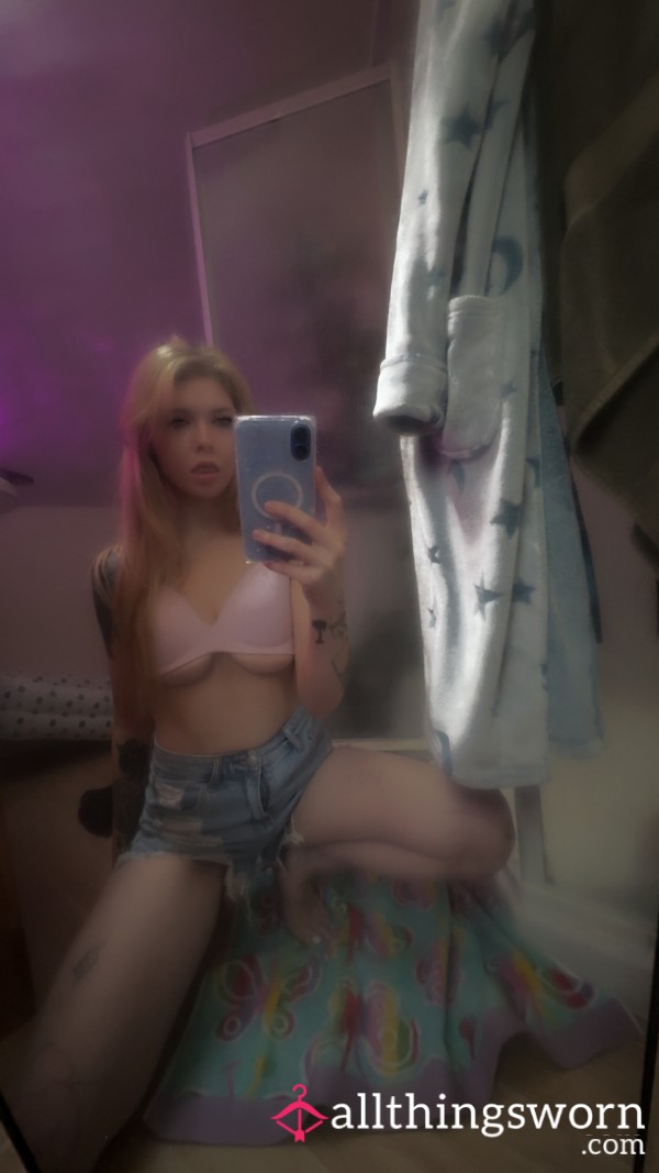 Nakey Bathroom Selfie