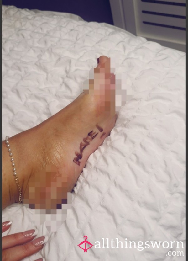 💋👣Name Beneath My Feet, Where You Belong👣💋