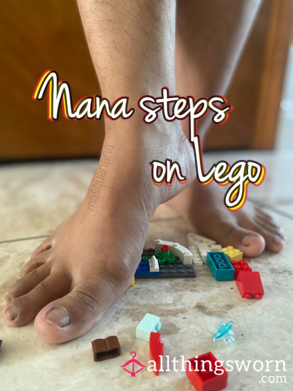 🦶🏼Nana Steps On Lego🦶🏼