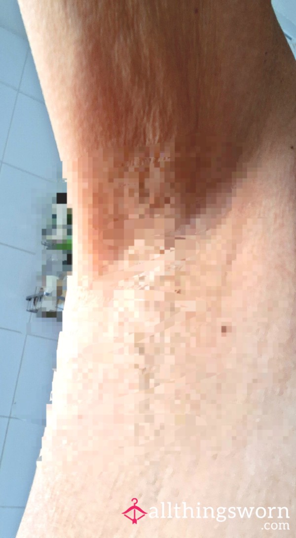 Natural Hairy Armpits